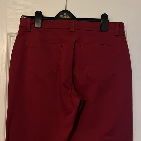 Women’s burgundy brooks brothers pants - Picture 4 of 6